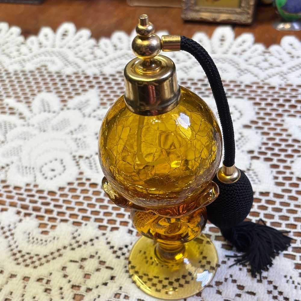 Royal Limited amber crackled glass atomizer perfume bottle